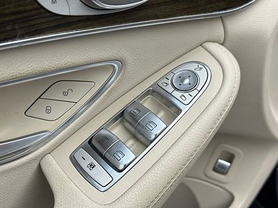 2021 Mercedes-Benz C-Class - Photo 11