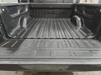 2018 GMC Sierra 1500 — engine compartment view