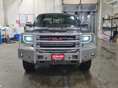 2018 GMC Sierra 1500 — rear three-quarter view