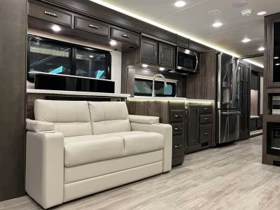 2025 Jayco SENECA PRESTIGE — photo 12 view