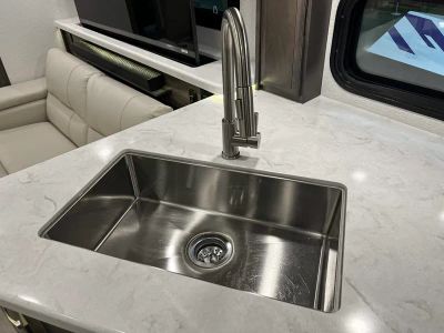 2025 Jayco SENECA PRESTIGE — photo 17 view