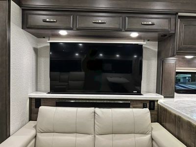 2025 Jayco SENECA PRESTIGE — photo 14 view