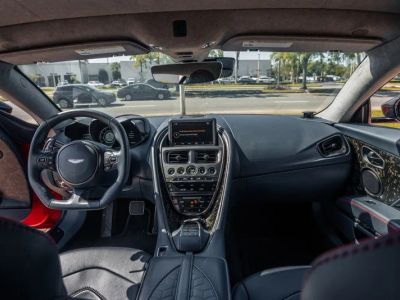 2019 Aston Martin DBS — photo 20 view