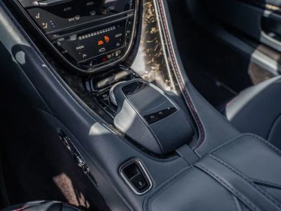 2019 Aston Martin DBS — photo 29 view