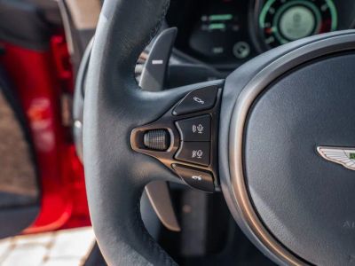 2019 Aston Martin DBS — photo 22 view