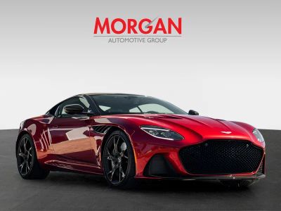 2019 Aston Martin DBS — photo 7 view