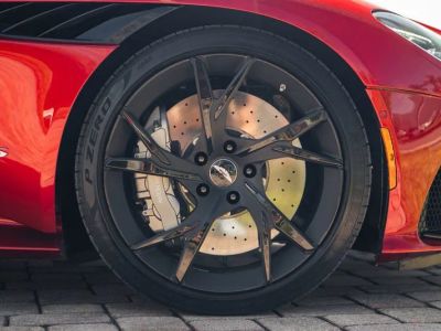 2019 Aston Martin DBS — photo 14 view