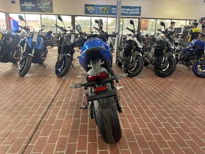 2026 Suzuki GSX-8R - Photo 4
