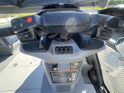 2025 Sea-Doo Switch Cruise Limited 21 - 230 hp Painted - Photo 15