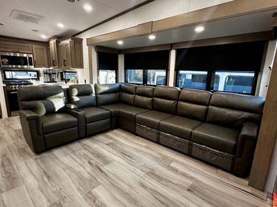 2026 KZRV Durango D339MLT - Photo 23