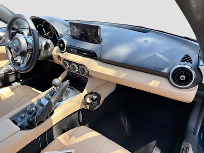 2026 Mazda MX-5 Miata - Photo 14