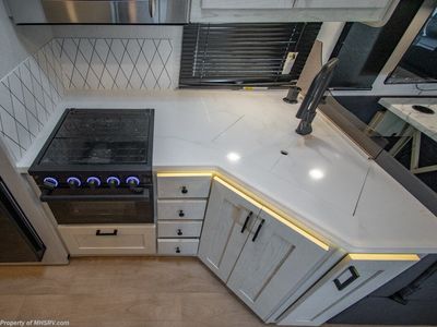 2026 Nexus Wraith - Photo 15