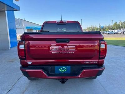 2024 GMC Canyon — detail view