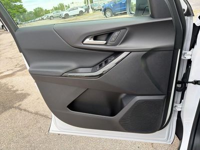 2026 Chevrolet Equinox — photo 30 view