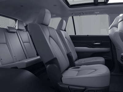 2026 Toyota Grand Highlander - Photo 2