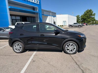 2027 Chevrolet Bolt - Photo 2