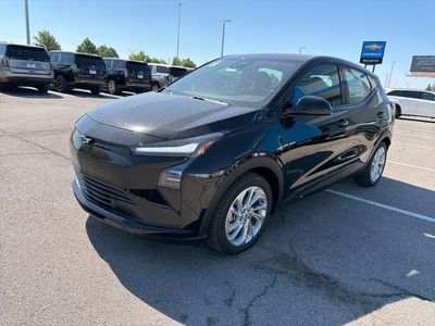 2027 Chevrolet Bolt - Photo 7