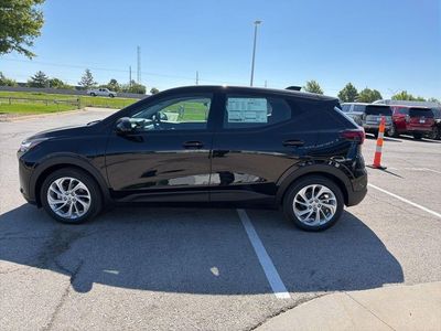 2027 Chevrolet Bolt - Photo 6