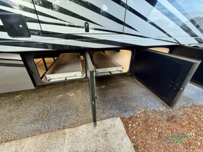 2023 Thor Motor Coach Aria — photo 14 view