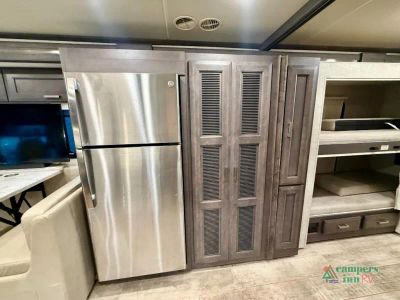 2023 Thor Motor Coach Aria — photo 37 view