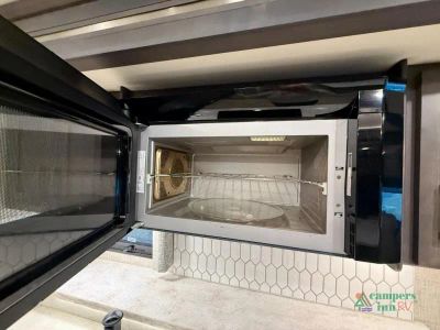 2023 Thor Motor Coach Aria — photo 35 view
