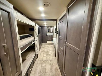 2023 Thor Motor Coach Aria — photo 42 view