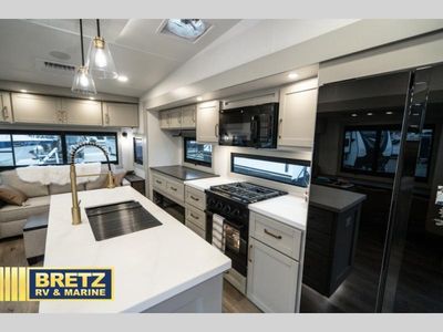 2026 Brinkley Model Z - Photo 15