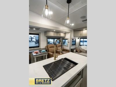 2026 Brinkley Model Z - Photo 18