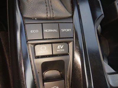 2025 Toyota Camry — photo 16 view