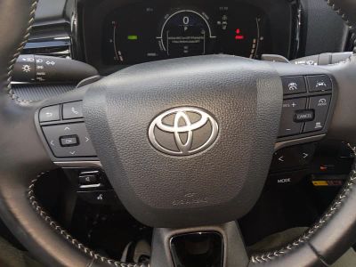 2025 Toyota Camry — photo 12 view