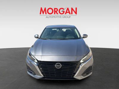 2023 Nissan Altima — side profile view