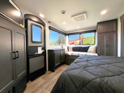 2026 Venture Stratus 282VFD - Photo 10