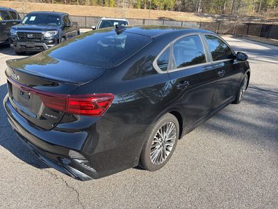 2023 Kia Forte - Photo 2