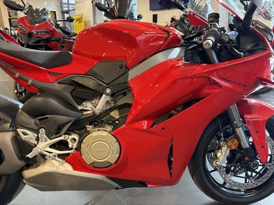 2026 Ducati Panigale V4 - Photo 10