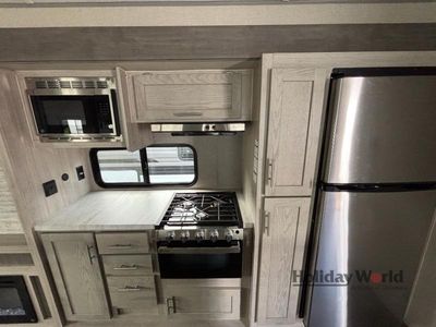 2023 Coachmen Catalina Legacy - Photo 12