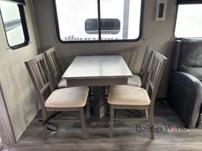 2023 Coachmen Catalina Legacy - Photo 7