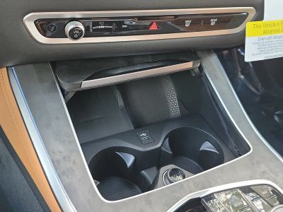 2026 BMW X5 — photo 27 view