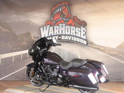 2025 Harley-Davidson FLHX - Street Glide - Photo 5