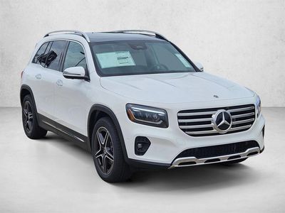 2026 Mercedes-Benz GLB 250 - Photo 3