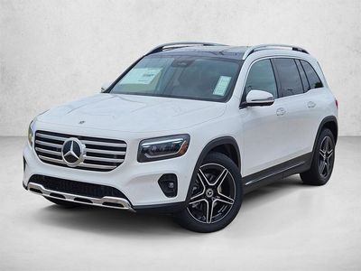 2026 Mercedes-Benz GLB 250 - Photo 1