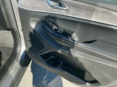 2025 Jeep Grand Cherokee L — photo 14 view