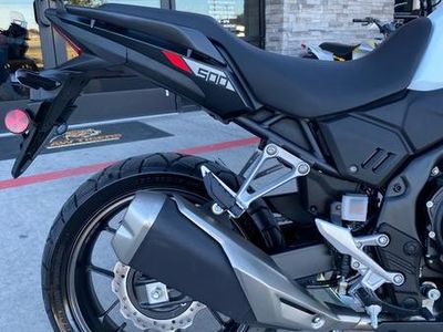 2025 Honda NX500 - Photo 9