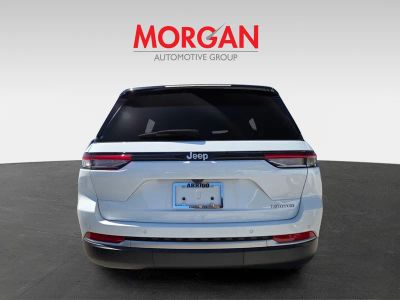 2026 Jeep Grand Cherokee — detail view