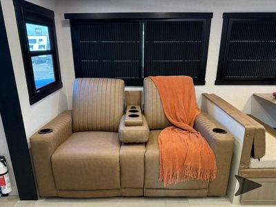 2026 Forest River RV Wildwood Heritage Glen LTZ — photo 15 view