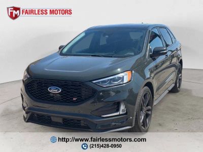2022 Ford Edge ST AWD 4dr Crossover in Gray — front three-quarter view