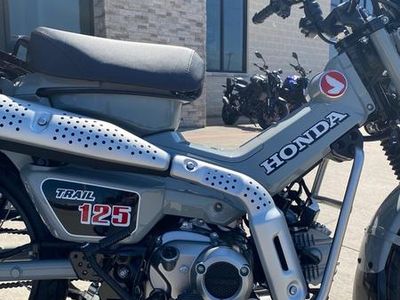 2025 Honda Trail125 - Photo 9
