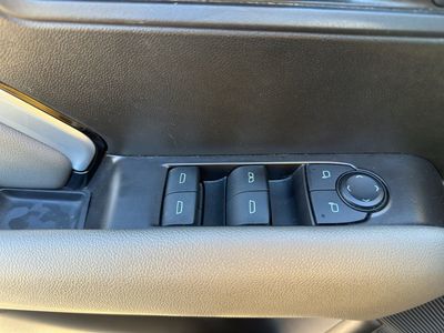 2024 Chevrolet Colorado - Photo 21