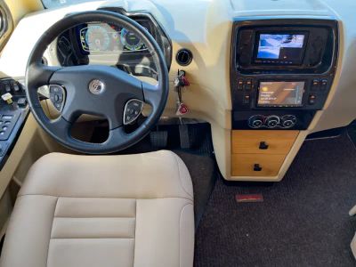 2022 Tiffin BREEZE — side profile view