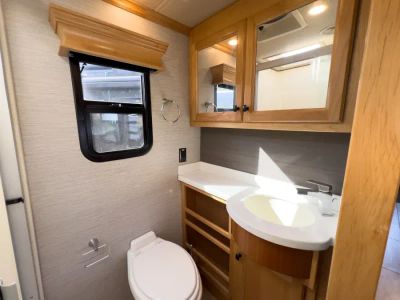 2022 Tiffin BREEZE — photo 18 view