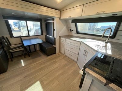 2025 Keystone RV Cougar Half-Ton - Photo 8